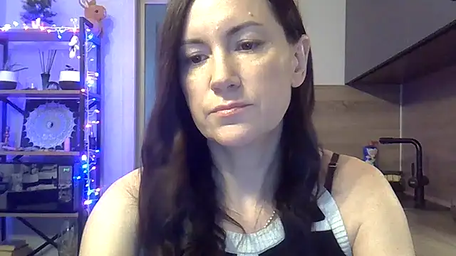 jainesummer online show from 12-25-24, 06:41