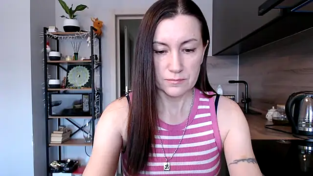 jainesummer online show from 02-19-25, 07:06