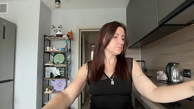 jainesummer online show from 09-23-25, 08:28