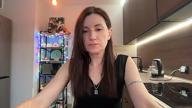 jainesummer online show from 12-22-25, 08:11