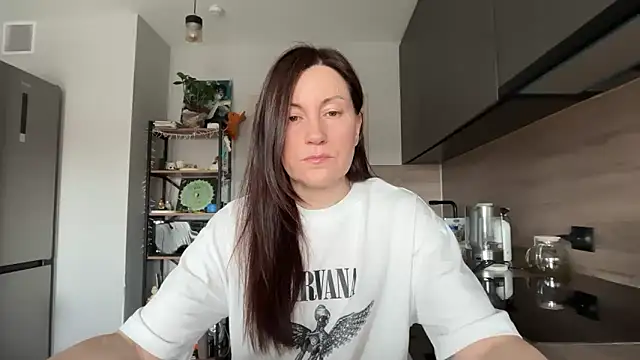 jainesummer online show from 04-14-26, 09:48