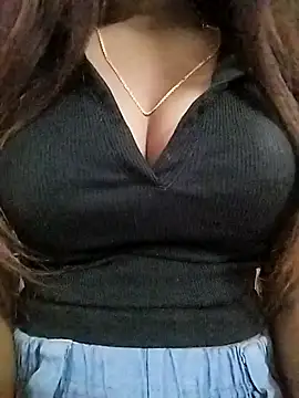 Snapshot of Esha_Babyy chatting on 12-21-24, 10:39 Esha Babyy online show from 12-21-24, 10:39