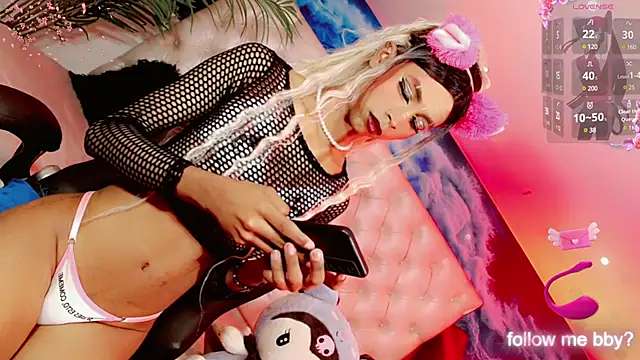 Snapshot of Jadee_Ariell chatting on 02-03-25, 02:45 Jadee Ariell online show from 02-03-25, 02:45