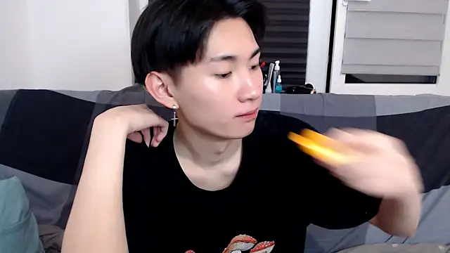 Miram Yu online show from 01-19-25, 10:17