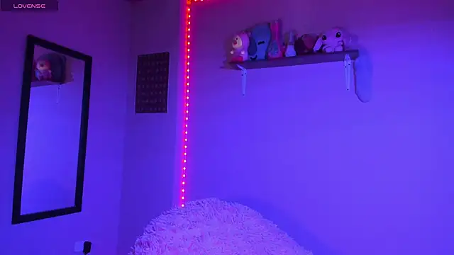 MadelineBenet online show from 01-12-25, 06:49