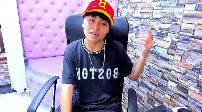 Snapshot of Im_Mathias chatting on 12-05-24, 03:15 Im Mathias online show from 12-05-24, 03:15