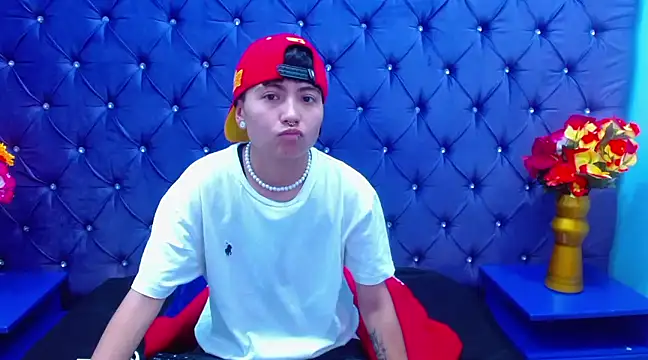 Snapshot of Im_Mathias chatting on 01-10-25, 02:57 Im Mathias online show from 01-10-25, 02:57