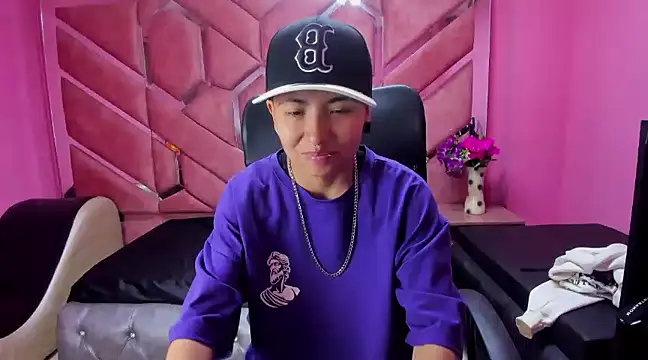 Snapshot of Im_Mathias chatting on 01-29-25, 02:40 Im Mathias online show from 01-29-25, 02:40