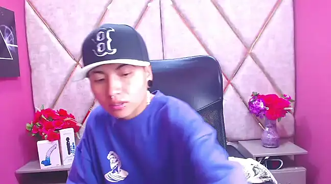 Snapshot of Im_Mathias chatting on 02-04-25, 02:07 Im Mathias online show from 02-04-25, 02:07