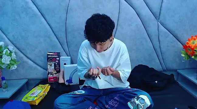 Snapshot of Im_Mathias chatting on 03-21-25, 09:01 Im Mathias online show from 03-21-25, 09:01