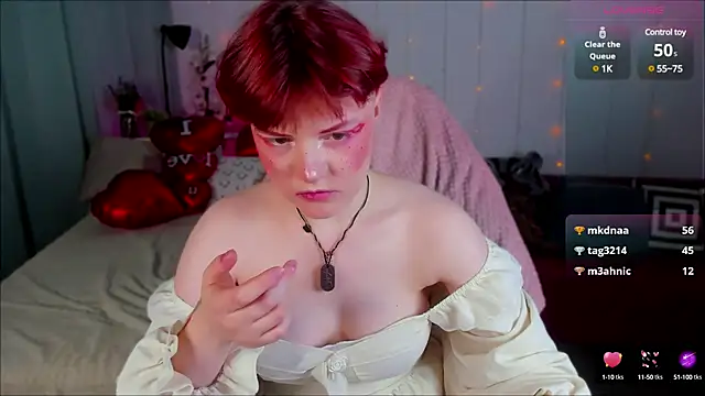 DreamyLuna online show from 02-05-25, 03:45