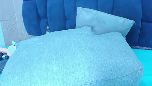 Melody Megann online show from 01-31-25, 01:33