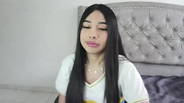 Nesuko kamado  online show from 09-09-25, 03:00