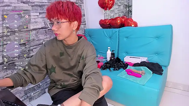 Snapshot of Eriol_ chatting on 02-18-25, 06:37 Eriol online show from 02-18-25, 06:37