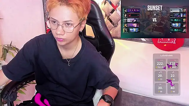 Snapshot of Eriol_ chatting on 03-23-25, 02:37 Eriol online show from 03-23-25, 02:37