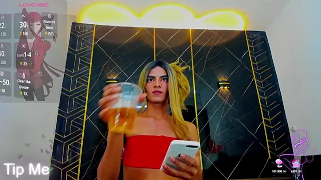 Snapshot of Isabella_stanford2 chatting on 02-22-25, 12:49 Isabella stanford2 online show from 02-22-25, 12:49