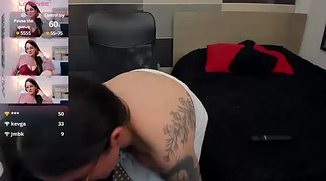 Zara Jackson online show from 01-14-25, 01:26