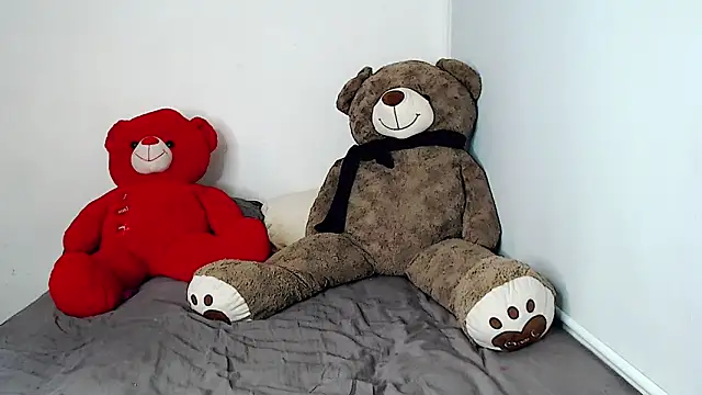 SamanthaaSmitt online show from 02-04-25, 09:41