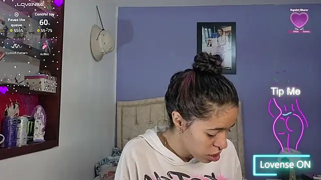 stephania t online show from 05-22-26, 04:34