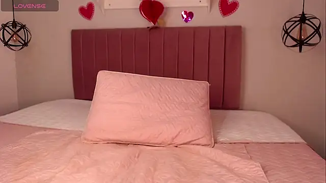 julz 03 online show from 03-08-25, 11:07