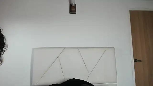 julz 03 online show from 10-22-25, 12:05