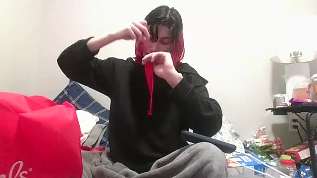 TheSexiest2025 online show from 03-12-25, 08:10