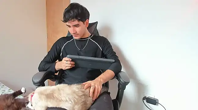 leo030809 online show from 03-17-25, 04:01