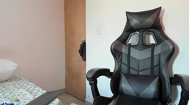 leo030809 online show from 03-19-25, 02:46