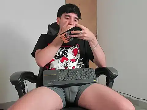 leo030809 online show from 04-14-26, 08:26