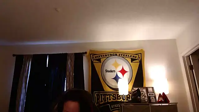 Nikkimastersgirl1091 online show from 02-01-25, 06:29