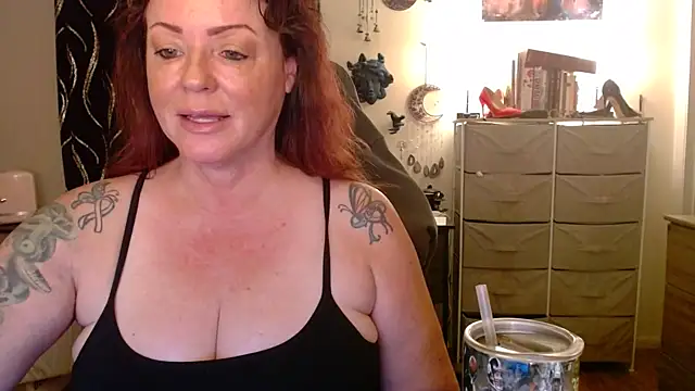 Nikkimastersgirl1091 online show from 05-02-26, 01:16