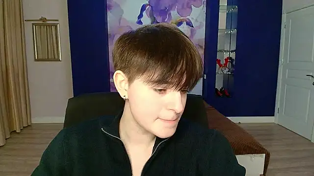 EmiliaYours online show from 03-02-25, 04:21