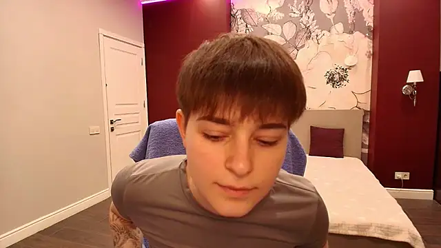 EmiliaYours online show from 03-21-26, 02:42