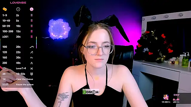 luna berryy online show from 02-22-25, 02:39