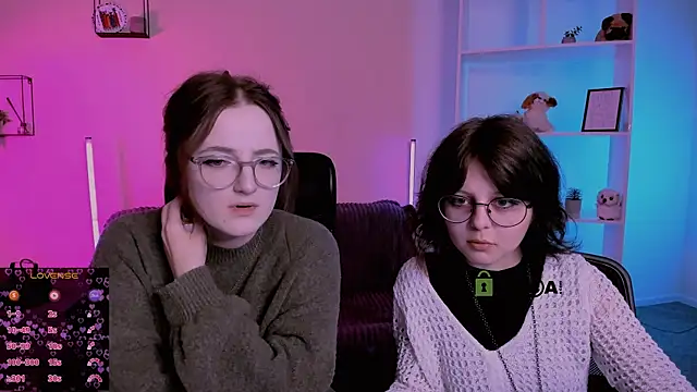 luna berryy online show from 12-03-25, 08:18