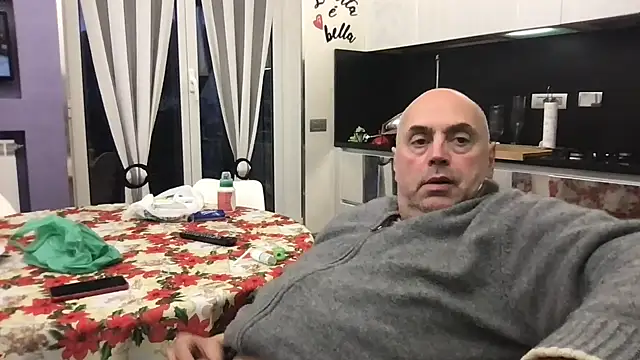 pantomax online show from 12-30-24, 03:57