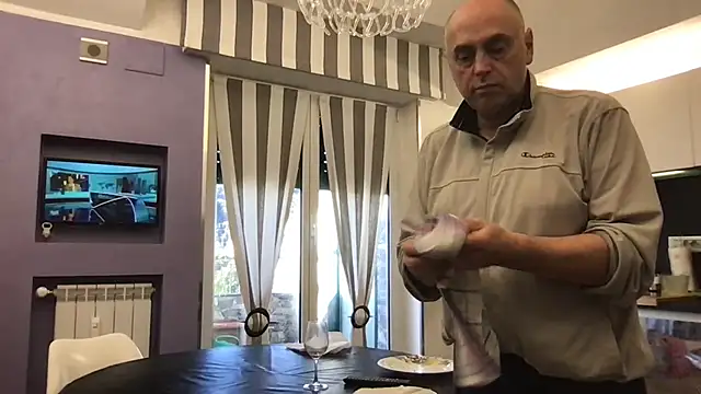 pantomax online show from 11-26-25, 01:34