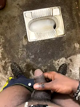 Snapshot of tamil000000 chatting on 11-20-25, 07:19 tamil000000 online show from 11-20-25, 07:19