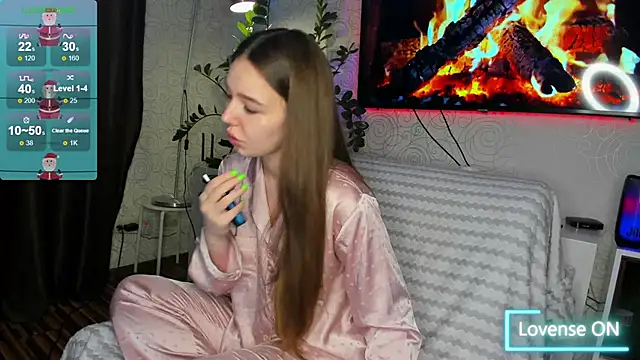 Snapshot of KentsMomAliss chatting on 01-08-25, 09:10 KentsMomAliss online show from 01-08-25, 09:10