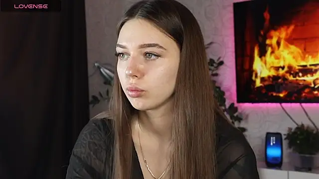 Snapshot of KentsMomAliss chatting on 03-19-25, 09:06 KentsMomAliss online show from 03-19-25, 09:06