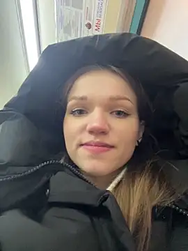 Snapshot of KitteCat chatting on 01-02-25, 02:13 KitteCat online show from 01-02-25, 02:13