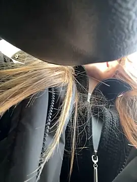 Snapshot of KitteCat chatting on 02-07-25, 12:17 KitteCat online show from 02-07-25, 12:17