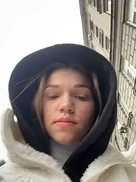 Snapshot of KitteCat chatting on 11-07-25, 08:47 KitteCat online show from 11-07-25, 08:47