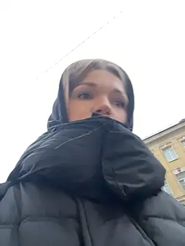 Snapshot of KitteCat chatting on 12-19-25, 07:37 KitteCat online show from 12-19-25, 07:37