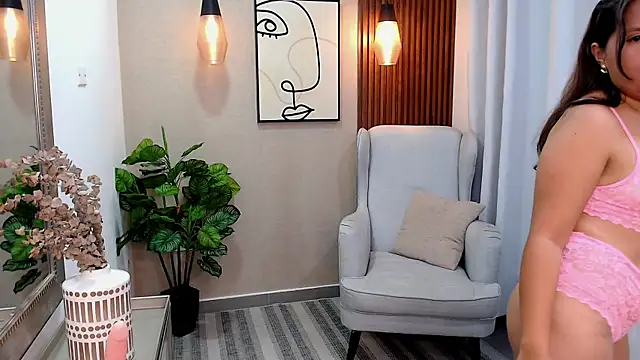 Sharlotte Milk online show from 01-27-25, 10:49