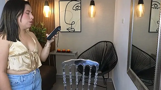 Sharlotte Milk online show from 11-10-25, 10:47