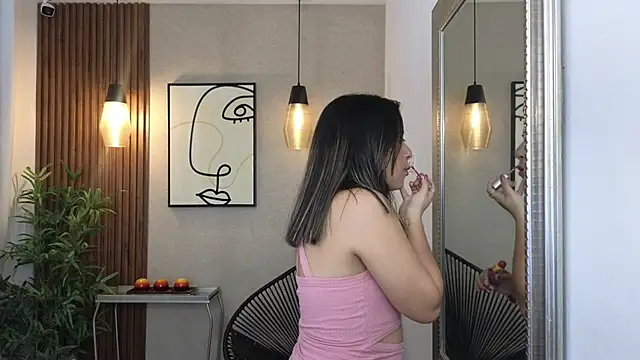 Sharlotte Milk online show from 11-25-25, 10:37