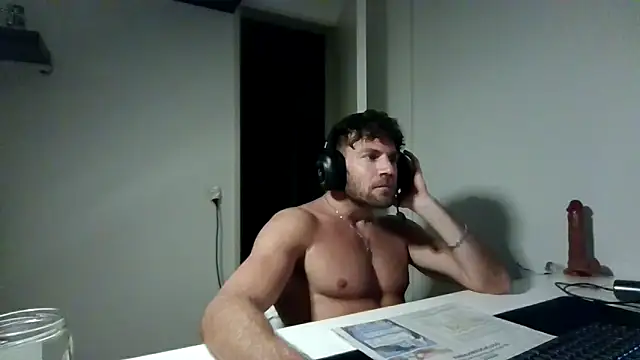 alpha-hunk online show from 04-18-26, 07:07
