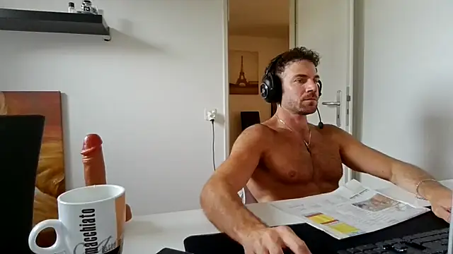 alpha-hunk online show from 05-21-26, 04:36