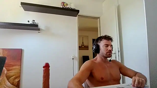 alpha-hunk online show from 05-23-26, 09:35